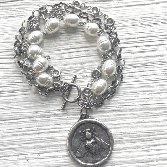 Bee jewelry coin bracelet pearl crystal charm jewelry