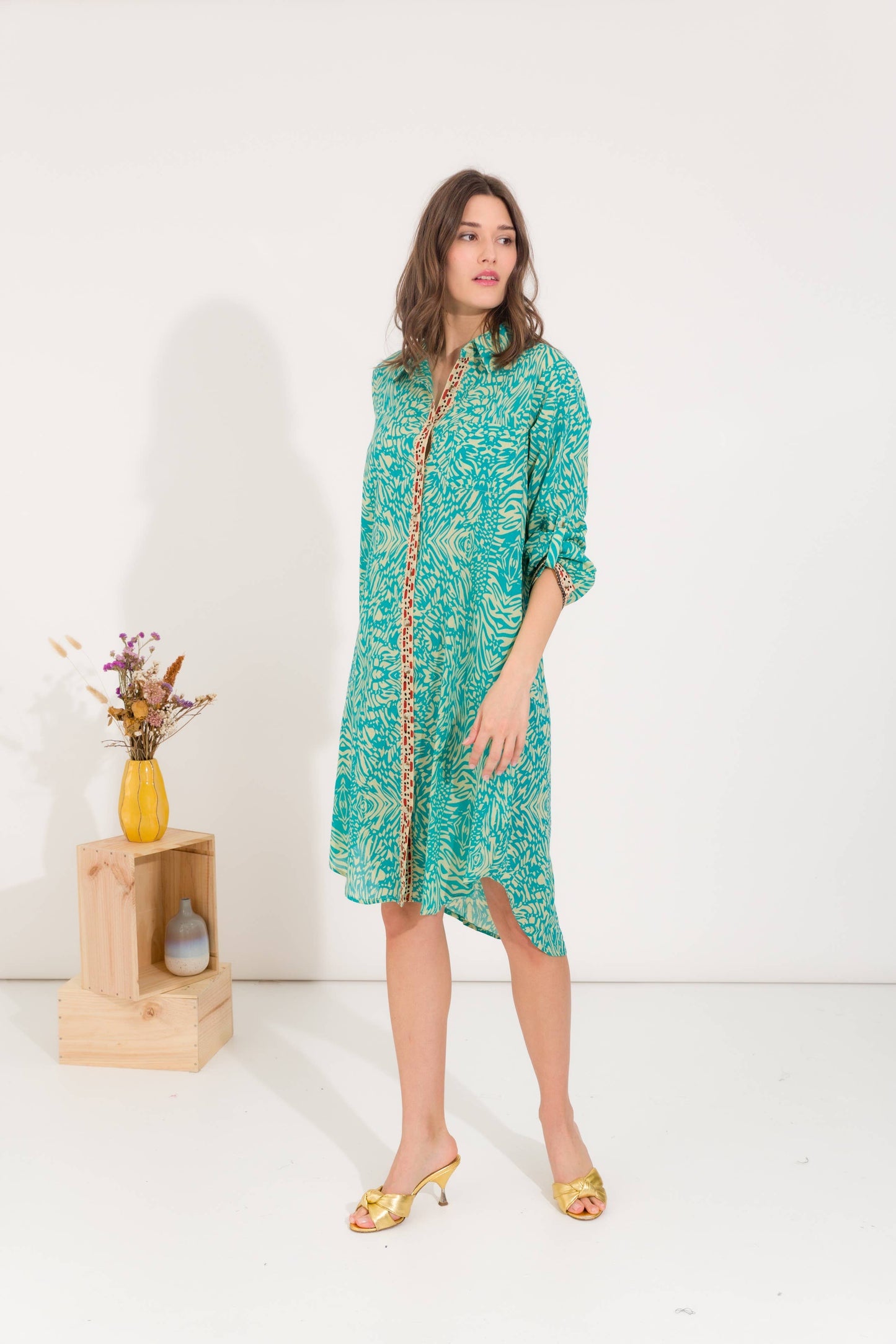 Mid-length cotton shirt dress