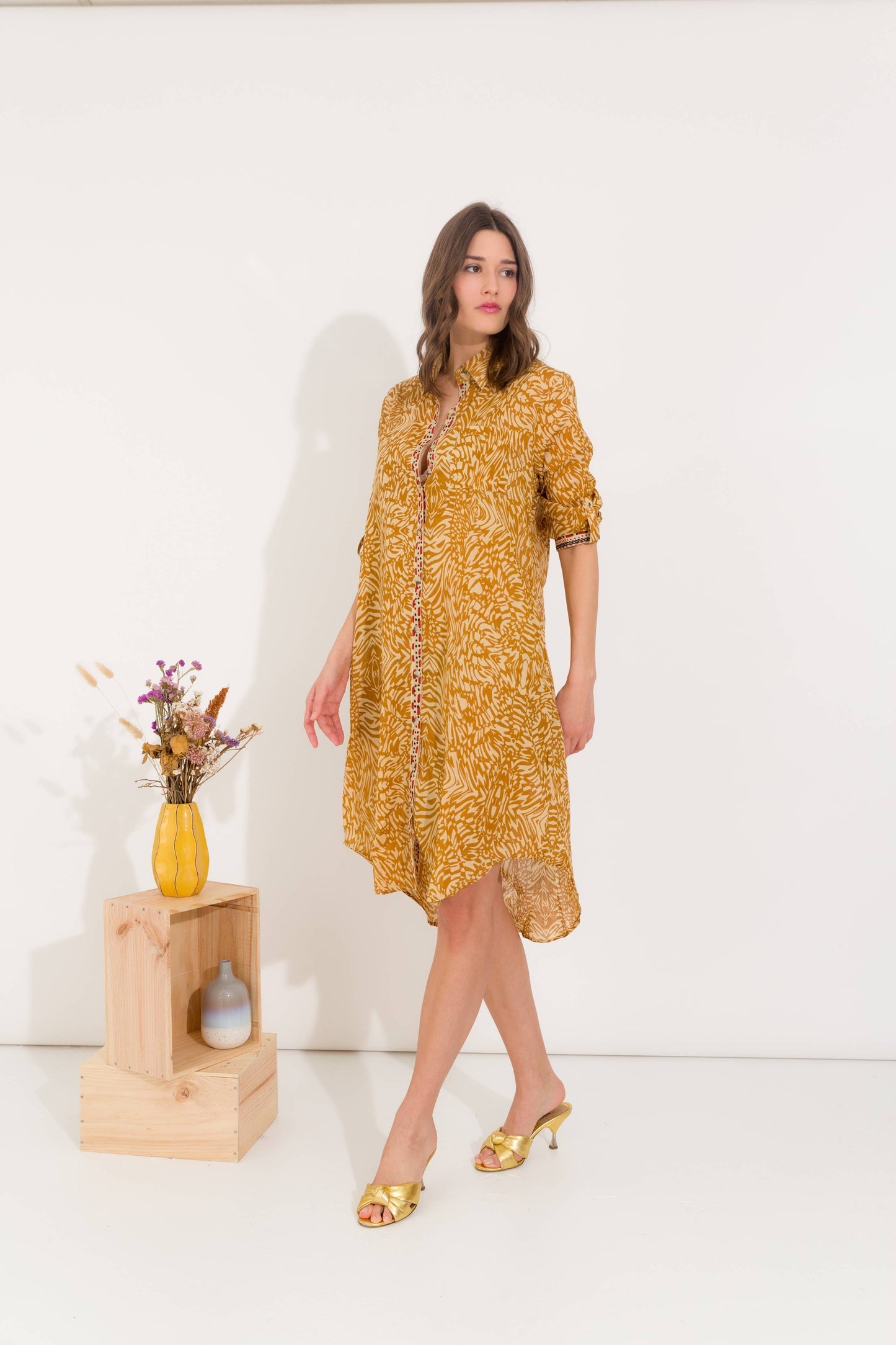 Mid-length cotton shirt dress